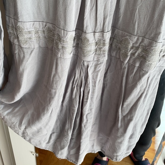 Grey great shape shirt with tie - Picture 9 of 9